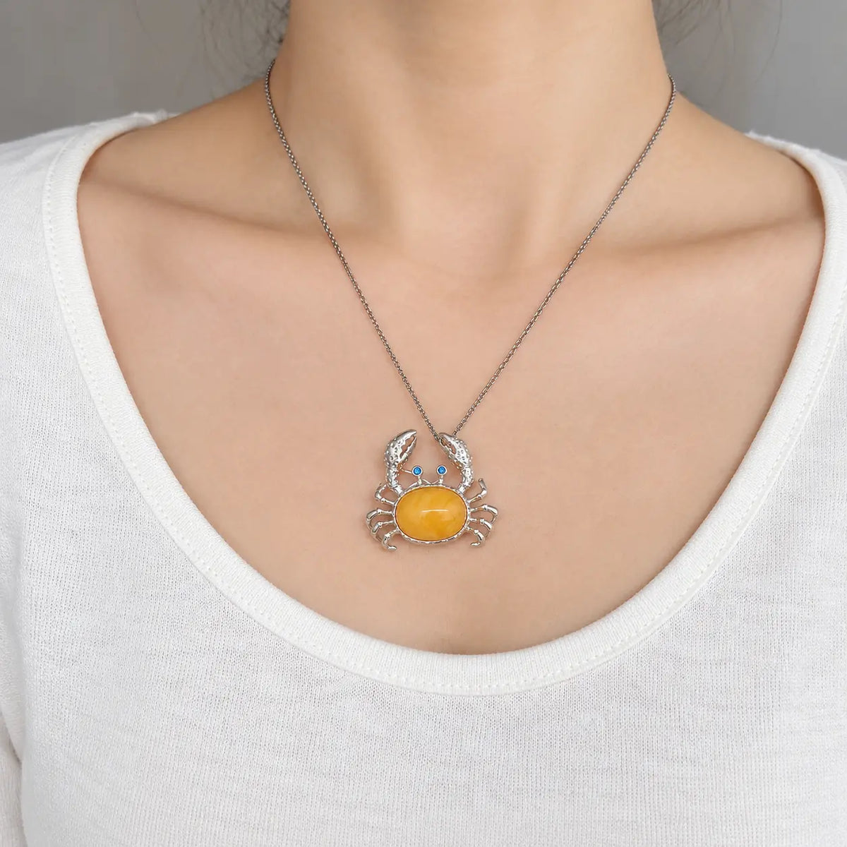 Natural Amber Crab Brooch Pendant in Sterling Silver