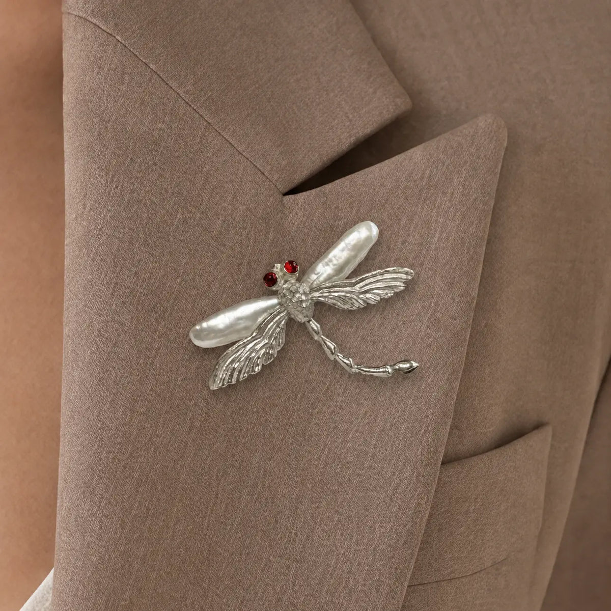 Handmade brooch for women — freshwater pearl wings hovering dragonfly silver brooch styling photo