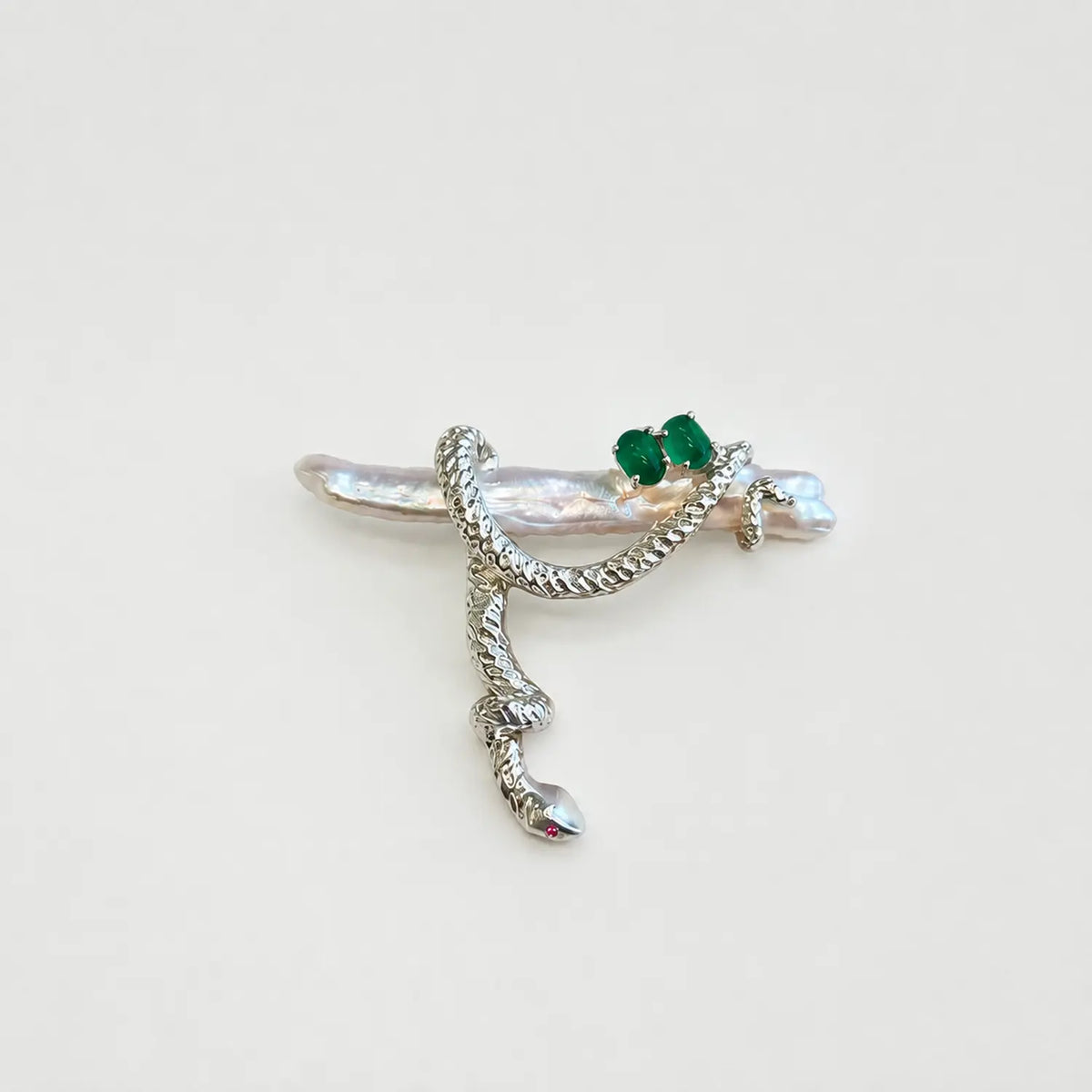 Handmade silver coiling snake brooch — S925 sterling silver jewelry product photo
