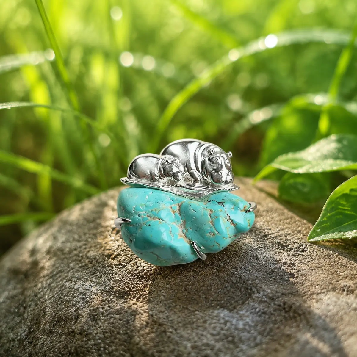 Natural stone brooch with natural turquoise — mother & calf hippo silver brooch styling photo
