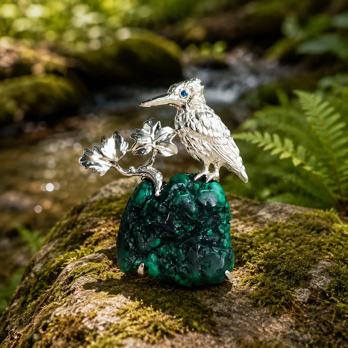 Natural stone brooch with natural turquoise — autumn maple leaf bird silver brooch styling photo