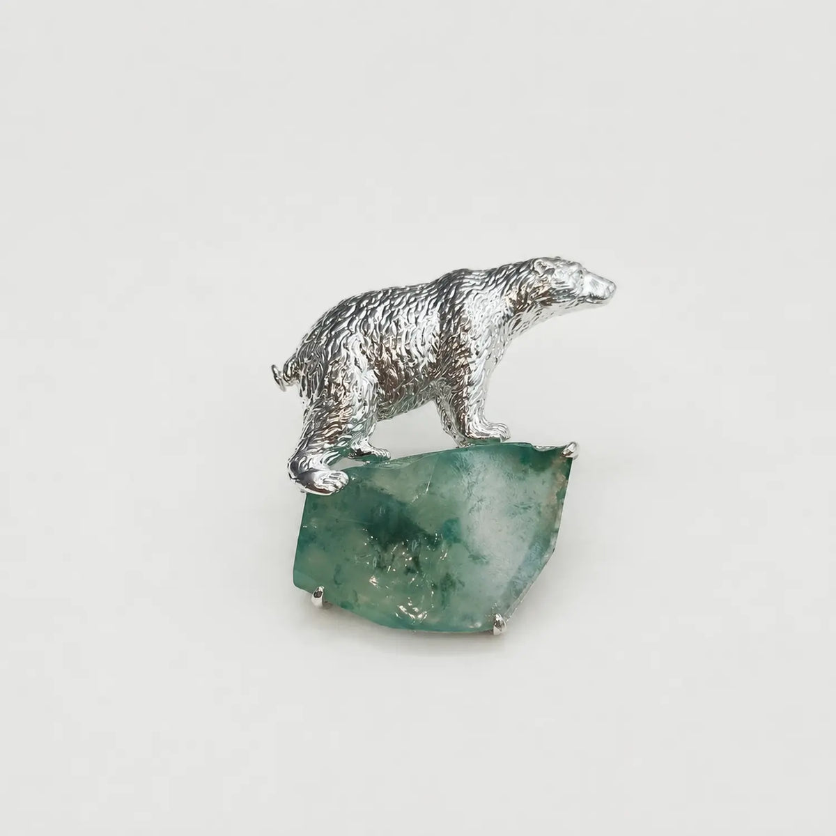 Handmade silver arctic polar bear brooch — S925 sterling silver jewelry product photo