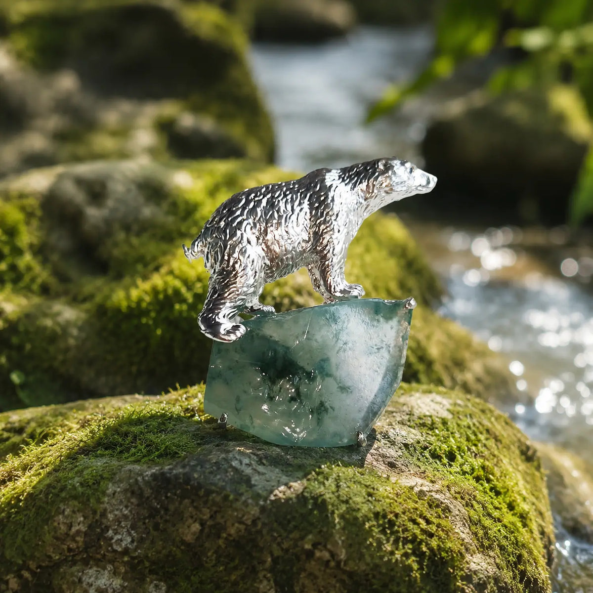 Natural stone brooch with natural jadeite — arctic polar bear silver brooch styling photo