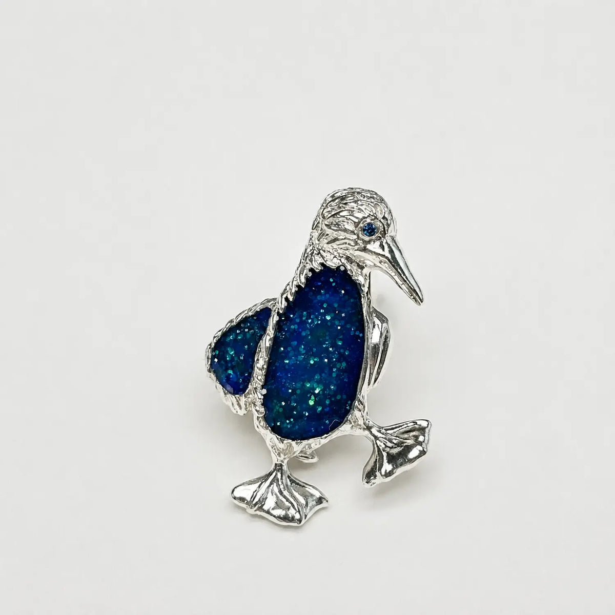 Handmade silver waddling penguin brooch — S925 sterling silver jewelry product photo