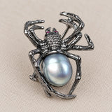 Creeping Spider Convertible Brooch Pendant with Luminous Gray Pearl