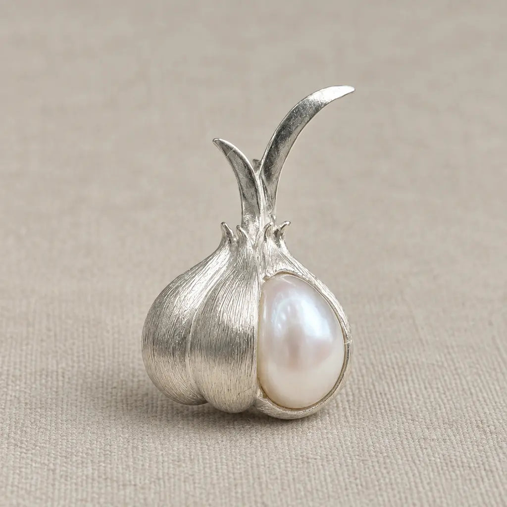 Peeled Garlic Convertible Brooch Pendant with Baroque Pearl Clove