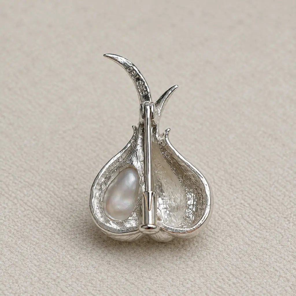 Peeled Garlic Convertible Brooch Pendant with Baroque Pearl Clove