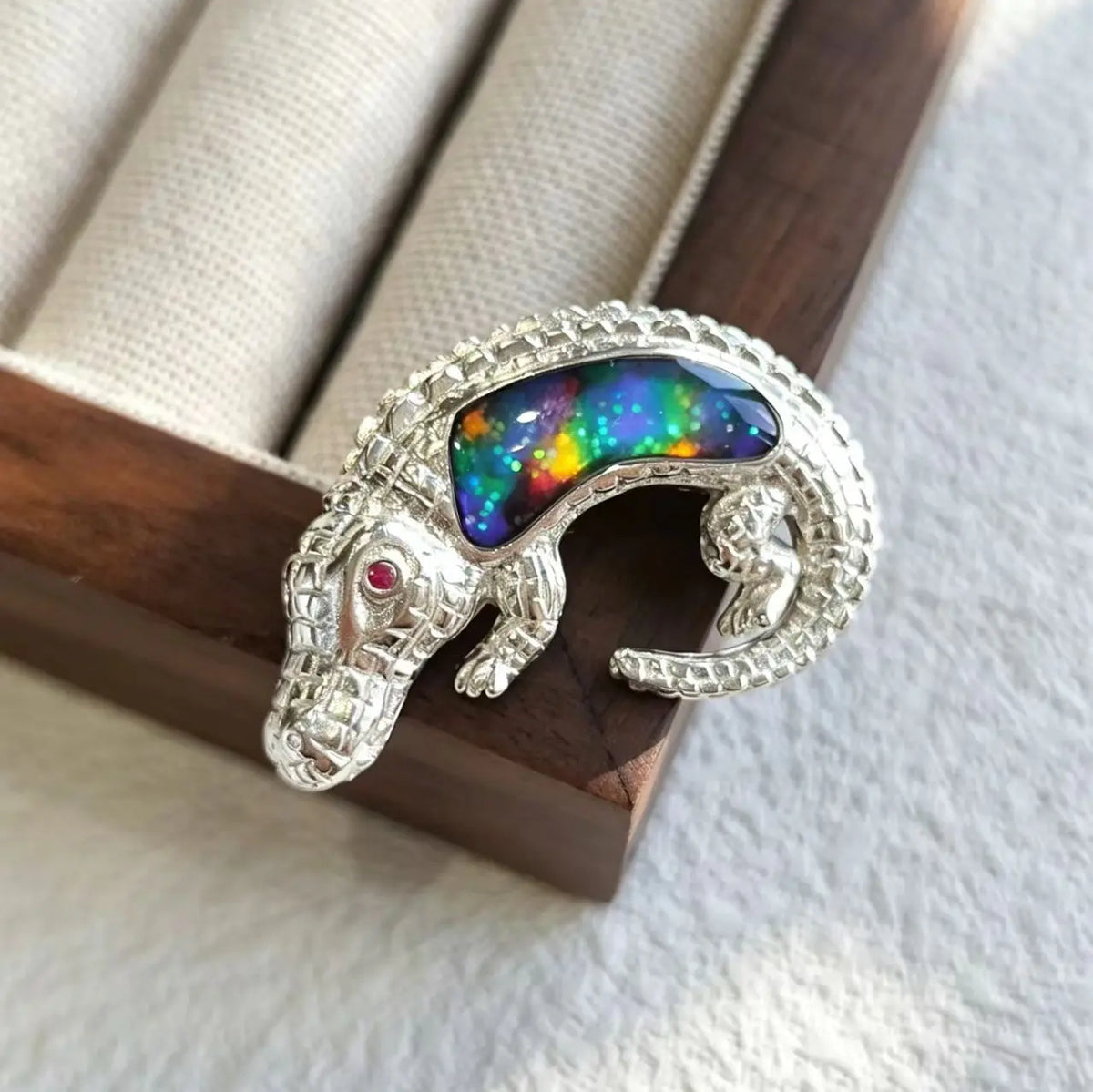 Enamel Crocodile Brooch in S925 Sterling Silver