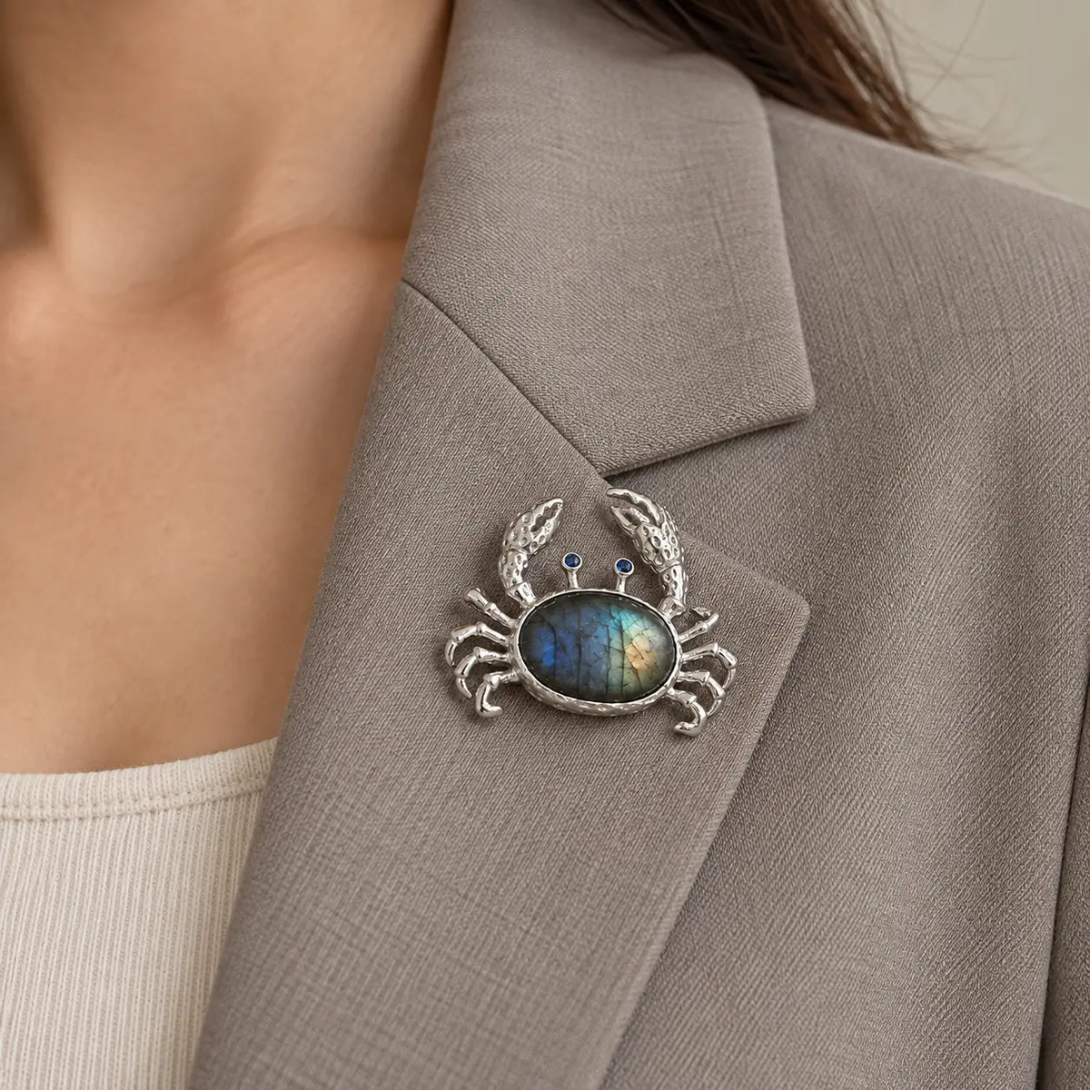 Labradorite Crab Brooch Pendant in Sterling Silver