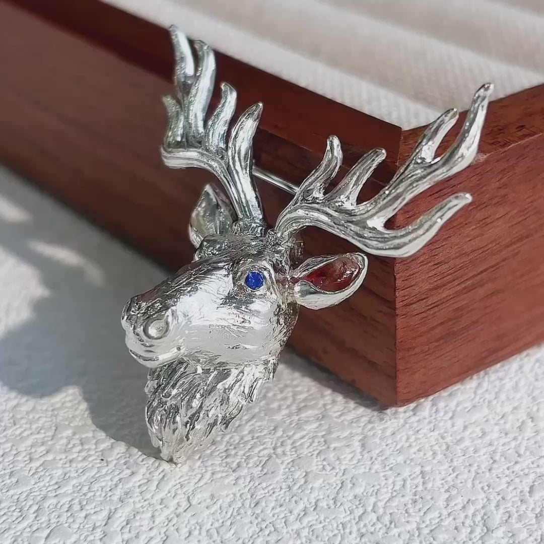 Product video: handmade silver majestic stag brooch and convertible pendant
