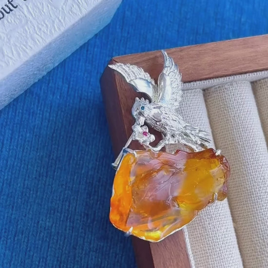 Product video: handmade silver spreading wings eagle brooch and convertible pendant