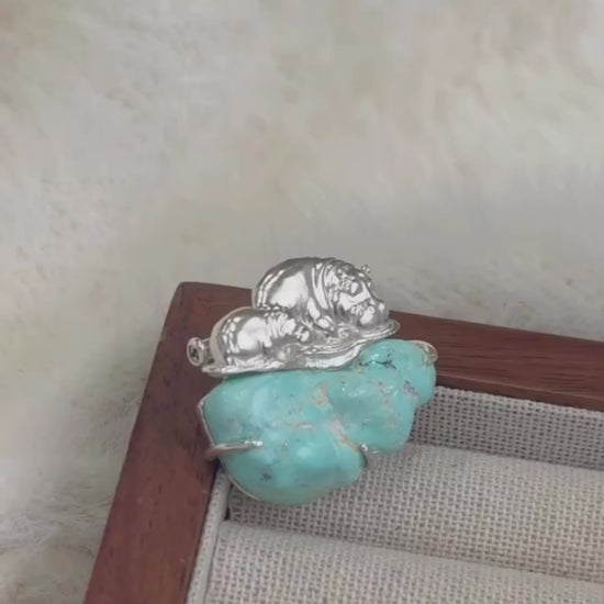 Product video: handmade silver mother & calf hippo brooch and convertible pendant